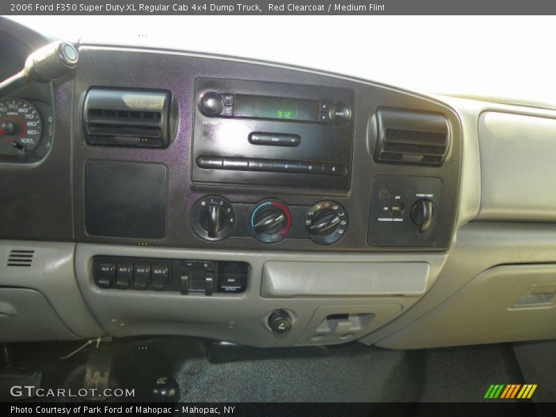 Red Clearcoat / Medium Flint 2006 Ford F350 Super Duty XL Regular Cab 4x4 Dump Truck