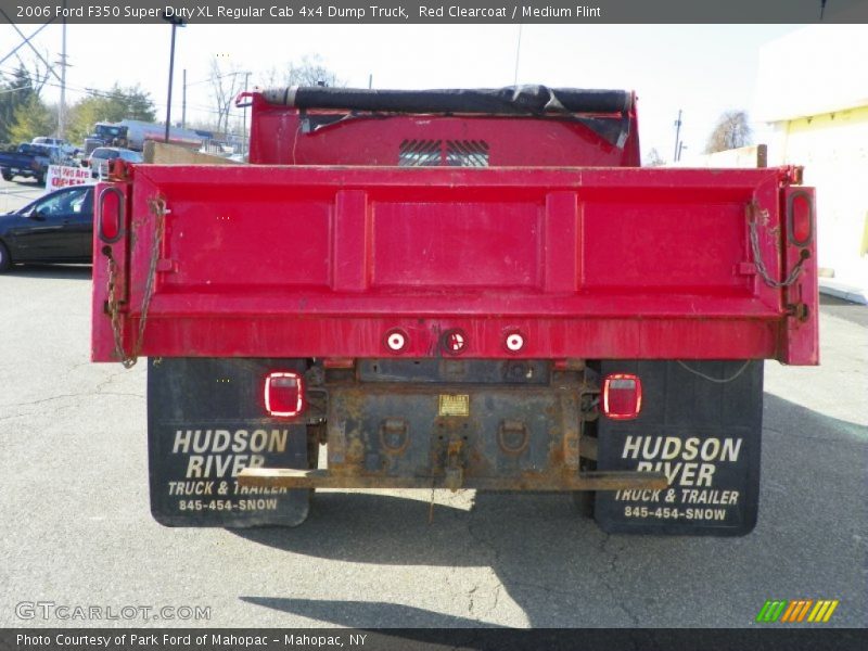 Red Clearcoat / Medium Flint 2006 Ford F350 Super Duty XL Regular Cab 4x4 Dump Truck