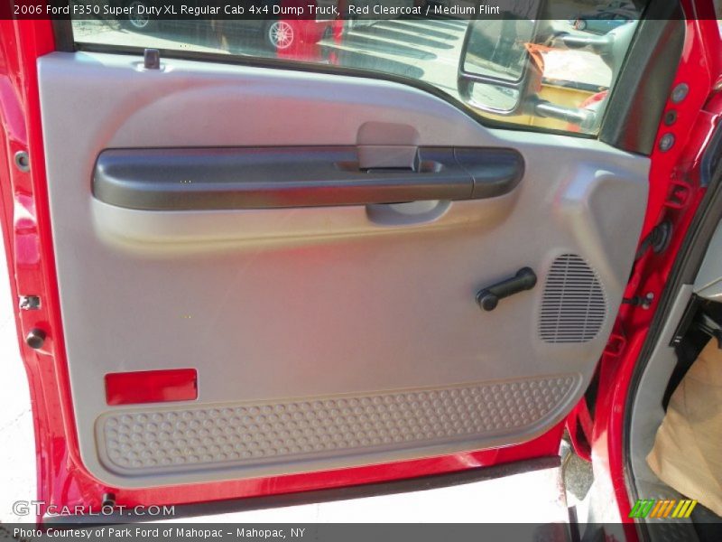 Red Clearcoat / Medium Flint 2006 Ford F350 Super Duty XL Regular Cab 4x4 Dump Truck