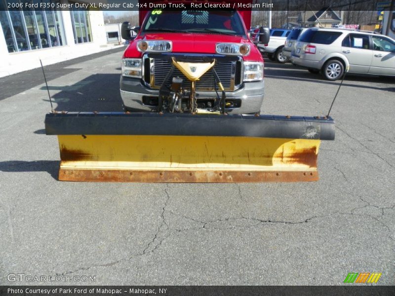 Red Clearcoat / Medium Flint 2006 Ford F350 Super Duty XL Regular Cab 4x4 Dump Truck