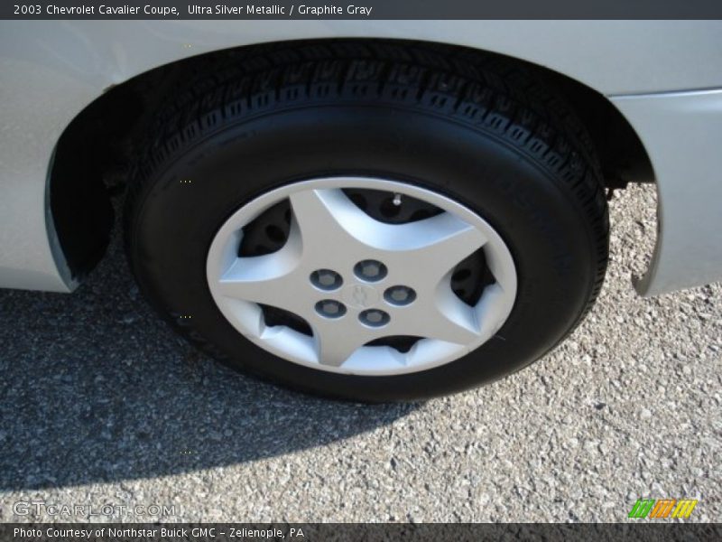 Ultra Silver Metallic / Graphite Gray 2003 Chevrolet Cavalier Coupe