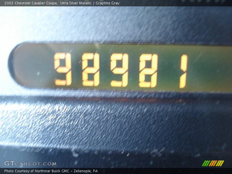 Ultra Silver Metallic / Graphite Gray 2003 Chevrolet Cavalier Coupe