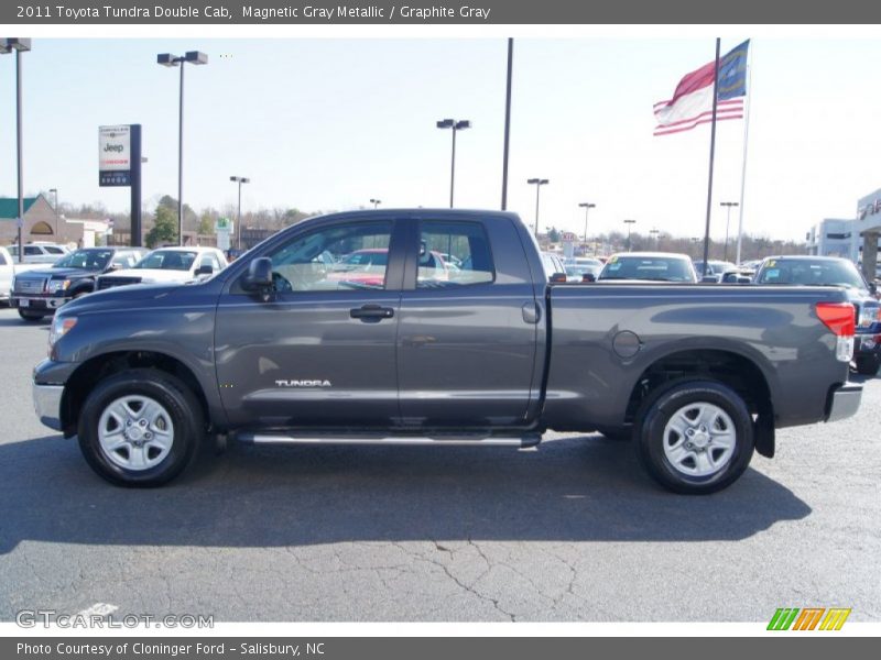Magnetic Gray Metallic / Graphite Gray 2011 Toyota Tundra Double Cab