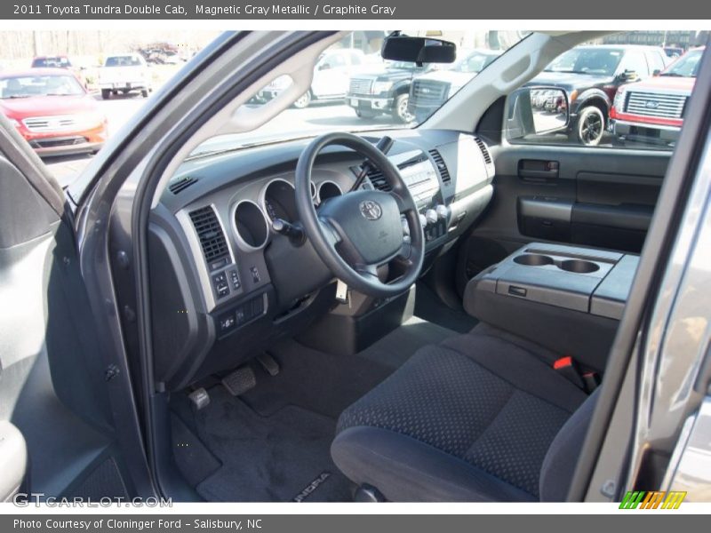 Magnetic Gray Metallic / Graphite Gray 2011 Toyota Tundra Double Cab