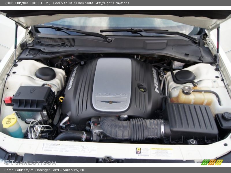  2006 300 C HEMI Engine - 5.7 Liter HEMI OHV 16-Valve V8