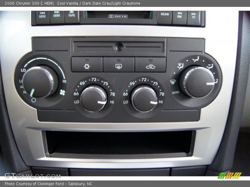 Cool Vanilla / Dark Slate Gray/Light Graystone 2006 Chrysler 300 C HEMI