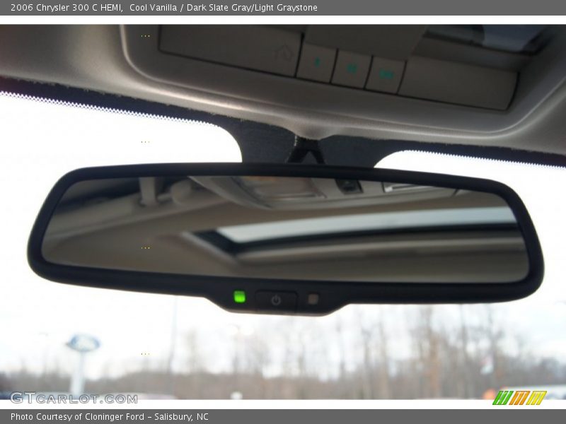 Cool Vanilla / Dark Slate Gray/Light Graystone 2006 Chrysler 300 C HEMI
