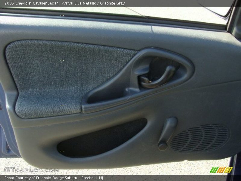 Arrival Blue Metallic / Graphite Gray 2005 Chevrolet Cavalier Sedan