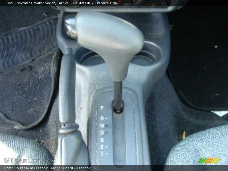 Arrival Blue Metallic / Graphite Gray 2005 Chevrolet Cavalier Sedan
