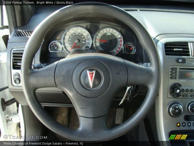 Bright White / Ebony Black 2006 Pontiac Torrent
