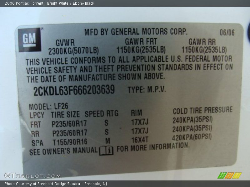 Bright White / Ebony Black 2006 Pontiac Torrent