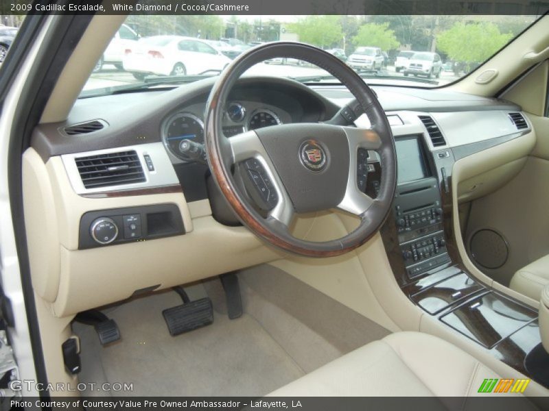White Diamond / Cocoa/Cashmere 2009 Cadillac Escalade
