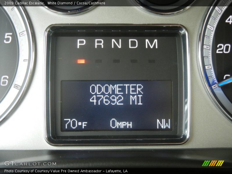 White Diamond / Cocoa/Cashmere 2009 Cadillac Escalade