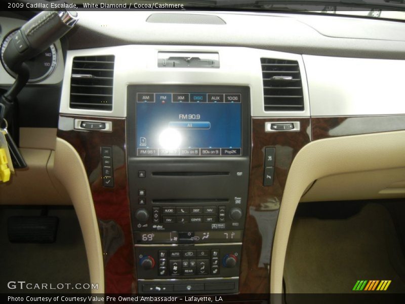 White Diamond / Cocoa/Cashmere 2009 Cadillac Escalade