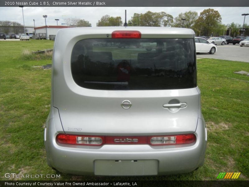 Chrome Silver Metallic / Black 2010 Nissan Cube 1.8 S