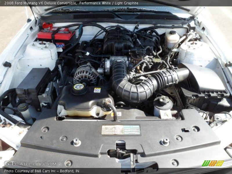 Performance White / Light Graphite 2008 Ford Mustang V6 Deluxe Convertible