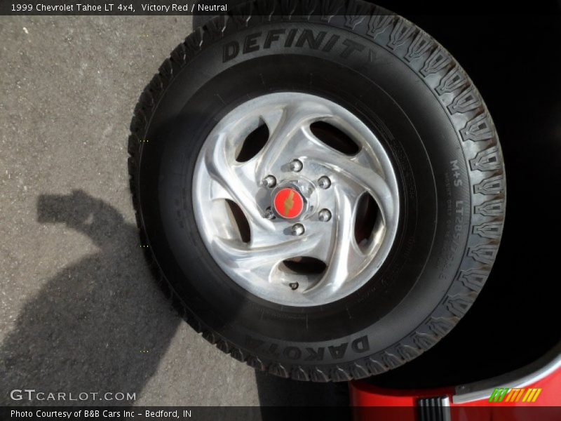 Victory Red / Neutral 1999 Chevrolet Tahoe LT 4x4