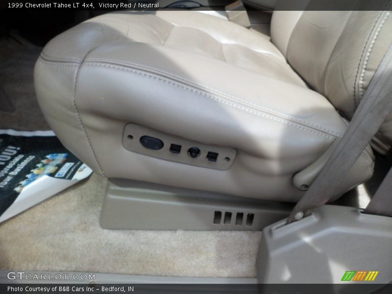 Victory Red / Neutral 1999 Chevrolet Tahoe LT 4x4