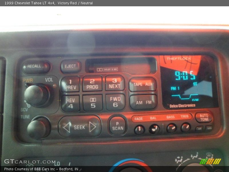 Victory Red / Neutral 1999 Chevrolet Tahoe LT 4x4