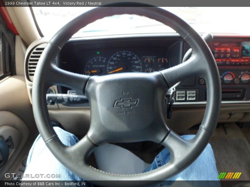 Victory Red / Neutral 1999 Chevrolet Tahoe LT 4x4