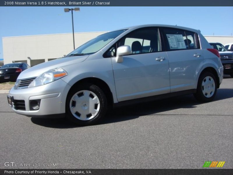 Brilliant Silver / Charcoal 2008 Nissan Versa 1.8 S Hatchback