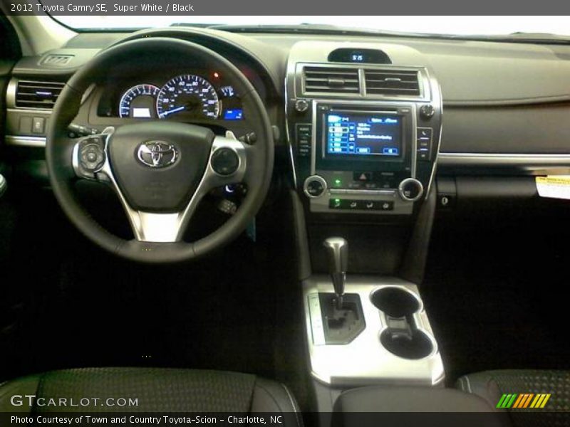 Super White / Black 2012 Toyota Camry SE