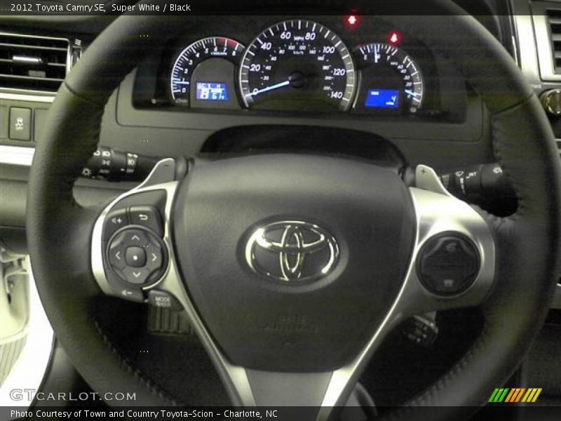 Super White / Black 2012 Toyota Camry SE