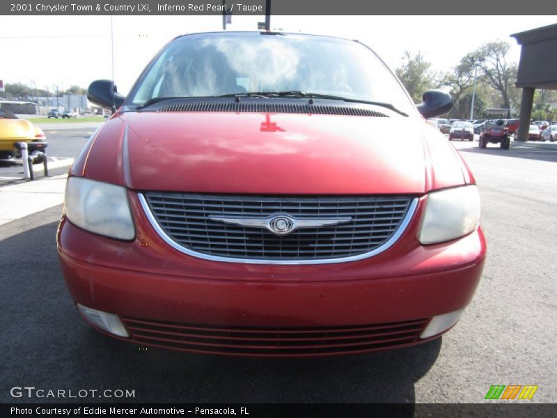 Inferno Red Pearl / Taupe 2001 Chrysler Town & Country LXi