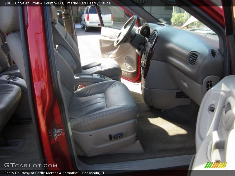Inferno Red Pearl / Taupe 2001 Chrysler Town & Country LXi