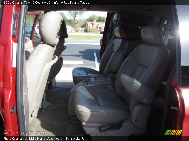 Inferno Red Pearl / Taupe 2001 Chrysler Town & Country LXi