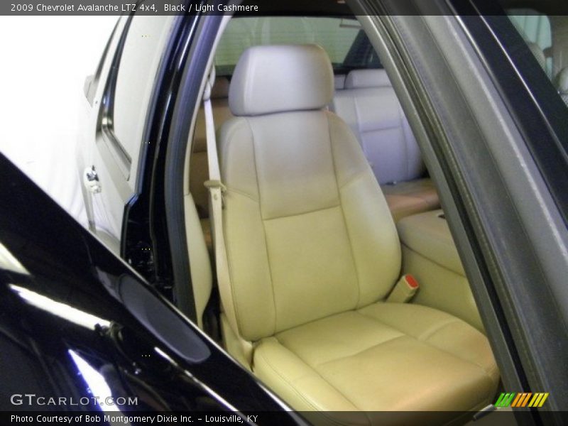 Black / Light Cashmere 2009 Chevrolet Avalanche LTZ 4x4