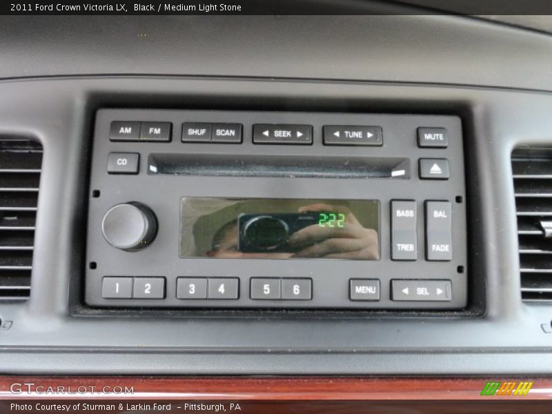 Audio System of 2011 Crown Victoria LX