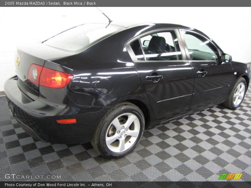 Black Mica / Black 2005 Mazda MAZDA3 i Sedan