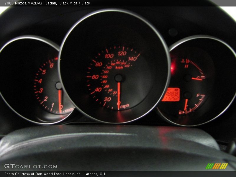 Black Mica / Black 2005 Mazda MAZDA3 i Sedan