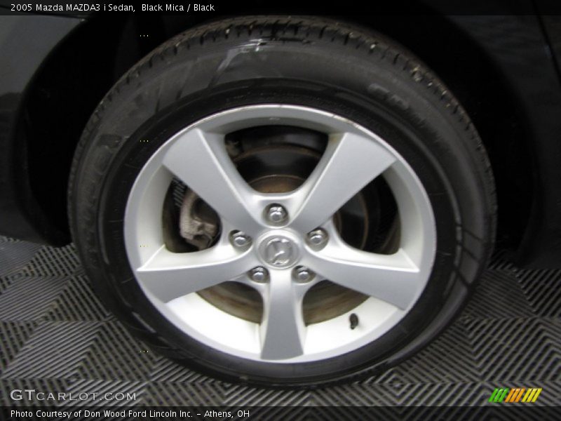 Black Mica / Black 2005 Mazda MAZDA3 i Sedan