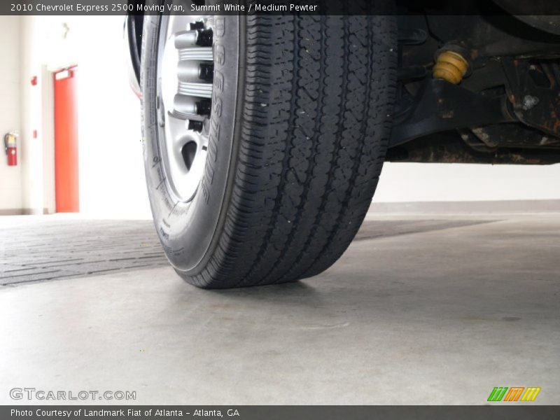 Summit White / Medium Pewter 2010 Chevrolet Express 2500 Moving Van