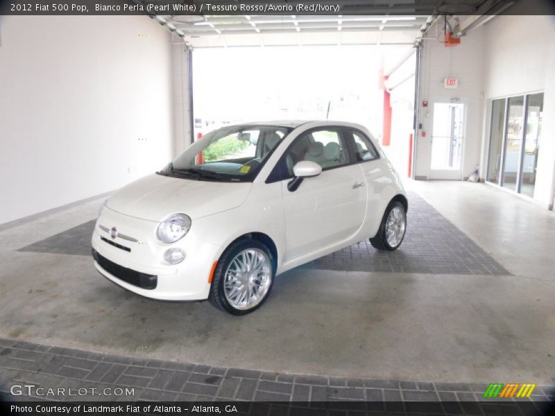 Bianco Perla (Pearl White) / Tessuto Rosso/Avorio (Red/Ivory) 2012 Fiat 500 Pop