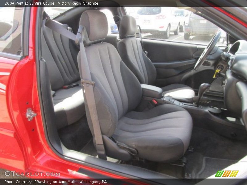 Victory Red / Graphite 2004 Pontiac Sunfire Coupe