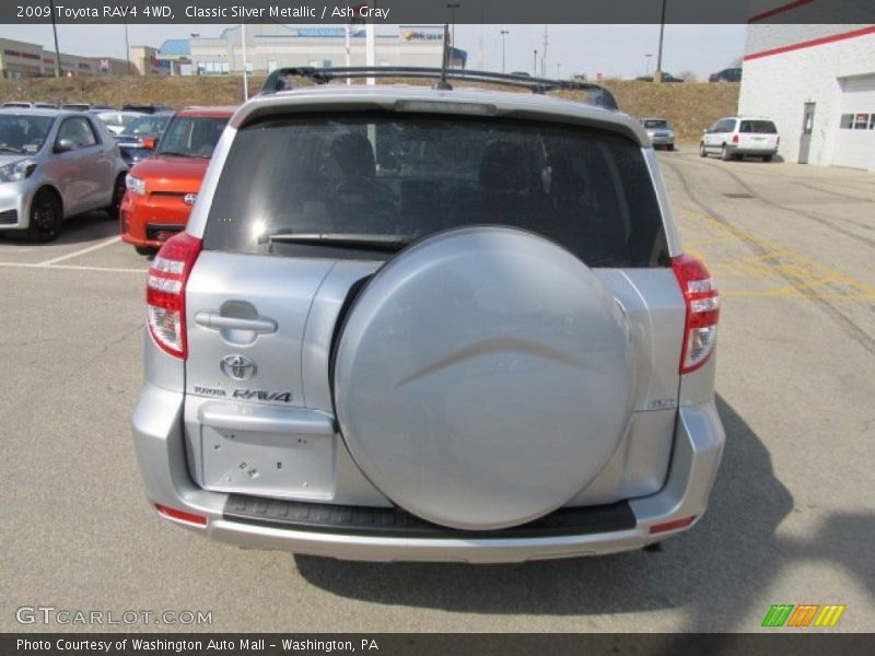 Classic Silver Metallic / Ash Gray 2009 Toyota RAV4 4WD