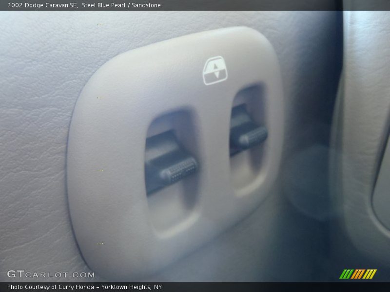 Steel Blue Pearl / Sandstone 2002 Dodge Caravan SE