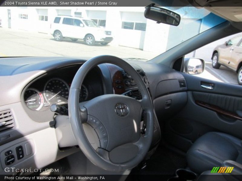 Silver Shadow Pearl / Stone Gray 2004 Toyota Sienna XLE AWD
