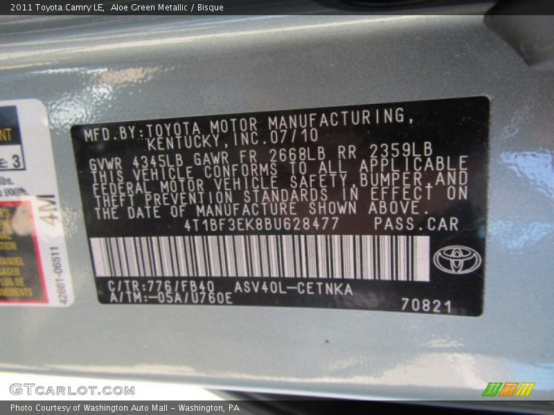 Aloe Green Metallic / Bisque 2011 Toyota Camry LE