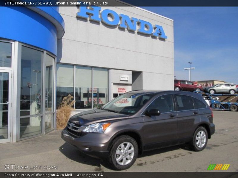 Urban Titanium Metallic / Black 2011 Honda CR-V SE 4WD