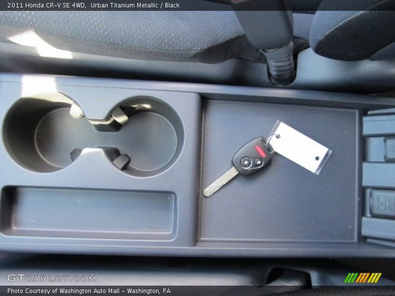 Urban Titanium Metallic / Black 2011 Honda CR-V SE 4WD