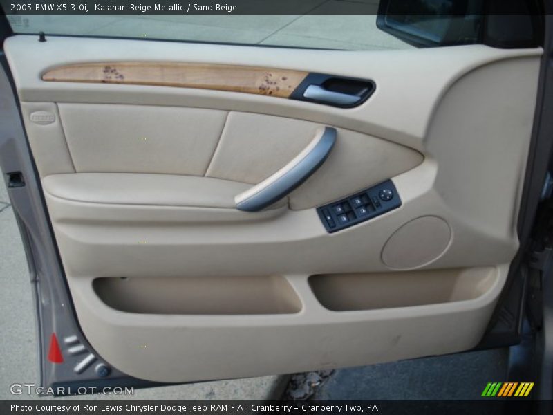 Kalahari Beige Metallic / Sand Beige 2005 BMW X5 3.0i