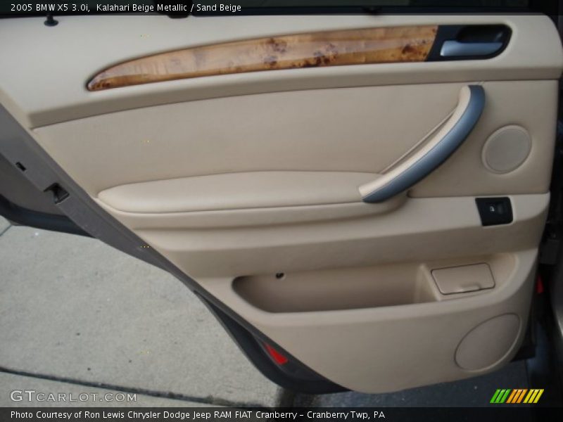 Kalahari Beige Metallic / Sand Beige 2005 BMW X5 3.0i