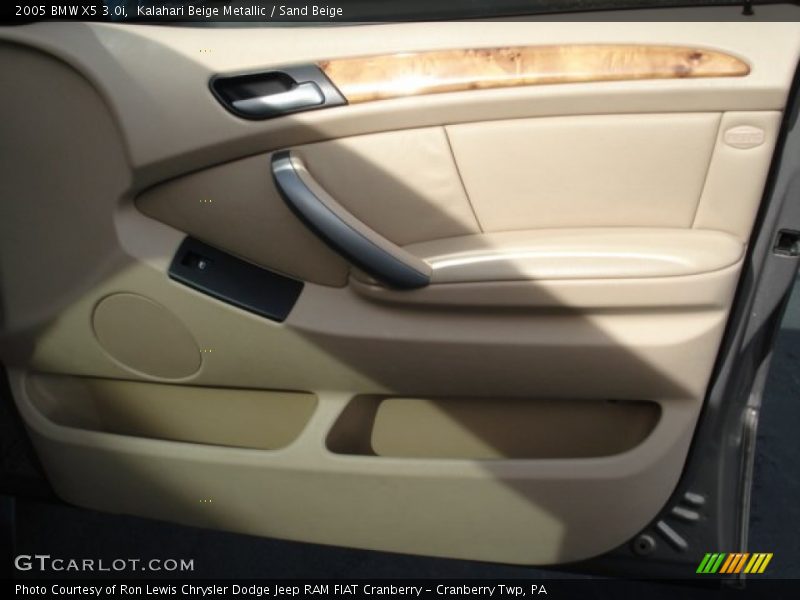 Kalahari Beige Metallic / Sand Beige 2005 BMW X5 3.0i