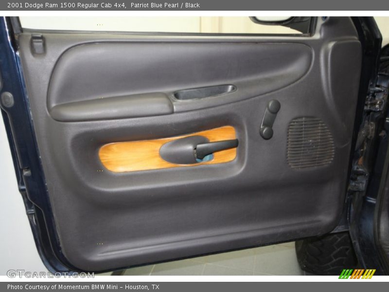 Patriot Blue Pearl / Black 2001 Dodge Ram 1500 Regular Cab 4x4