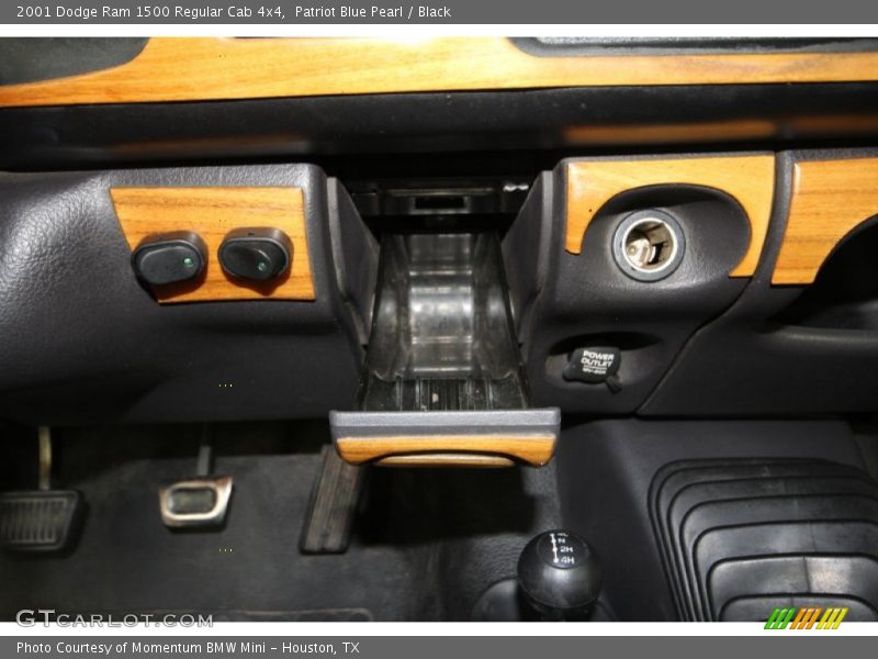 Patriot Blue Pearl / Black 2001 Dodge Ram 1500 Regular Cab 4x4