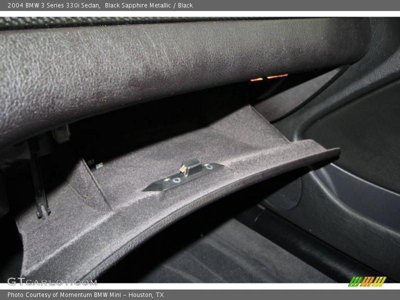 Black Sapphire Metallic / Black 2004 BMW 3 Series 330i Sedan